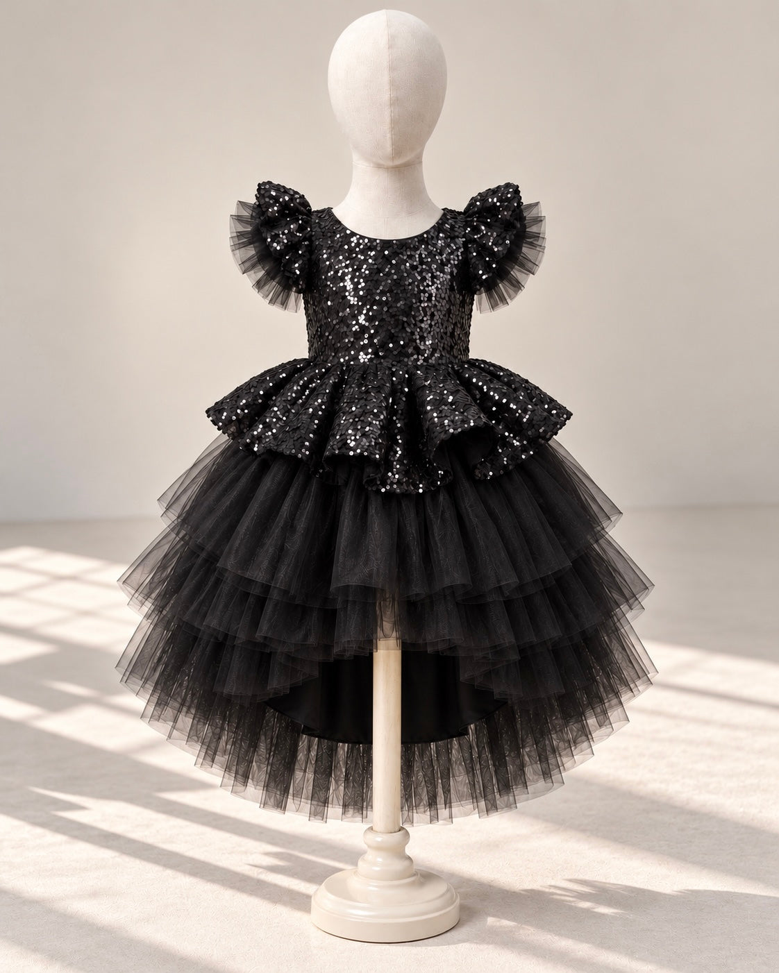 PARTYWEAR